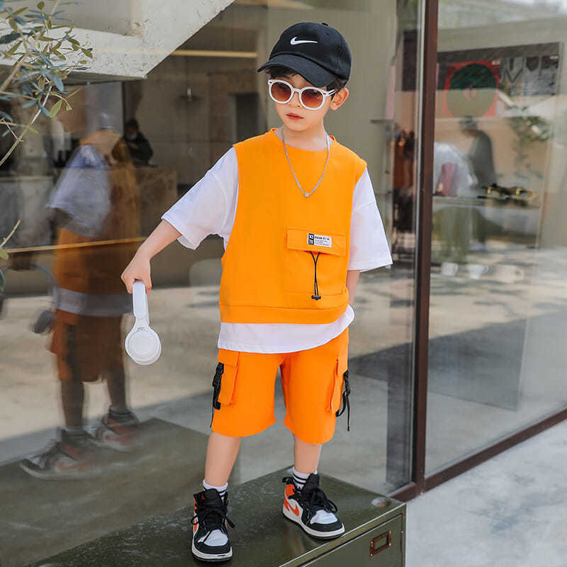 Korean Style Boys Summer Loose Stylish T-Shirt And Half Pants Set